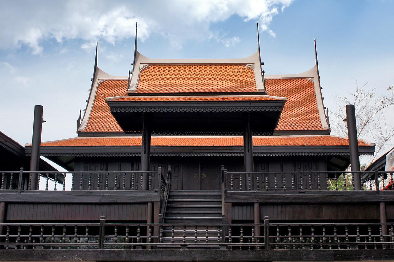 รีสอร์ท ชูชัยบุรี ศรีอัมพวา