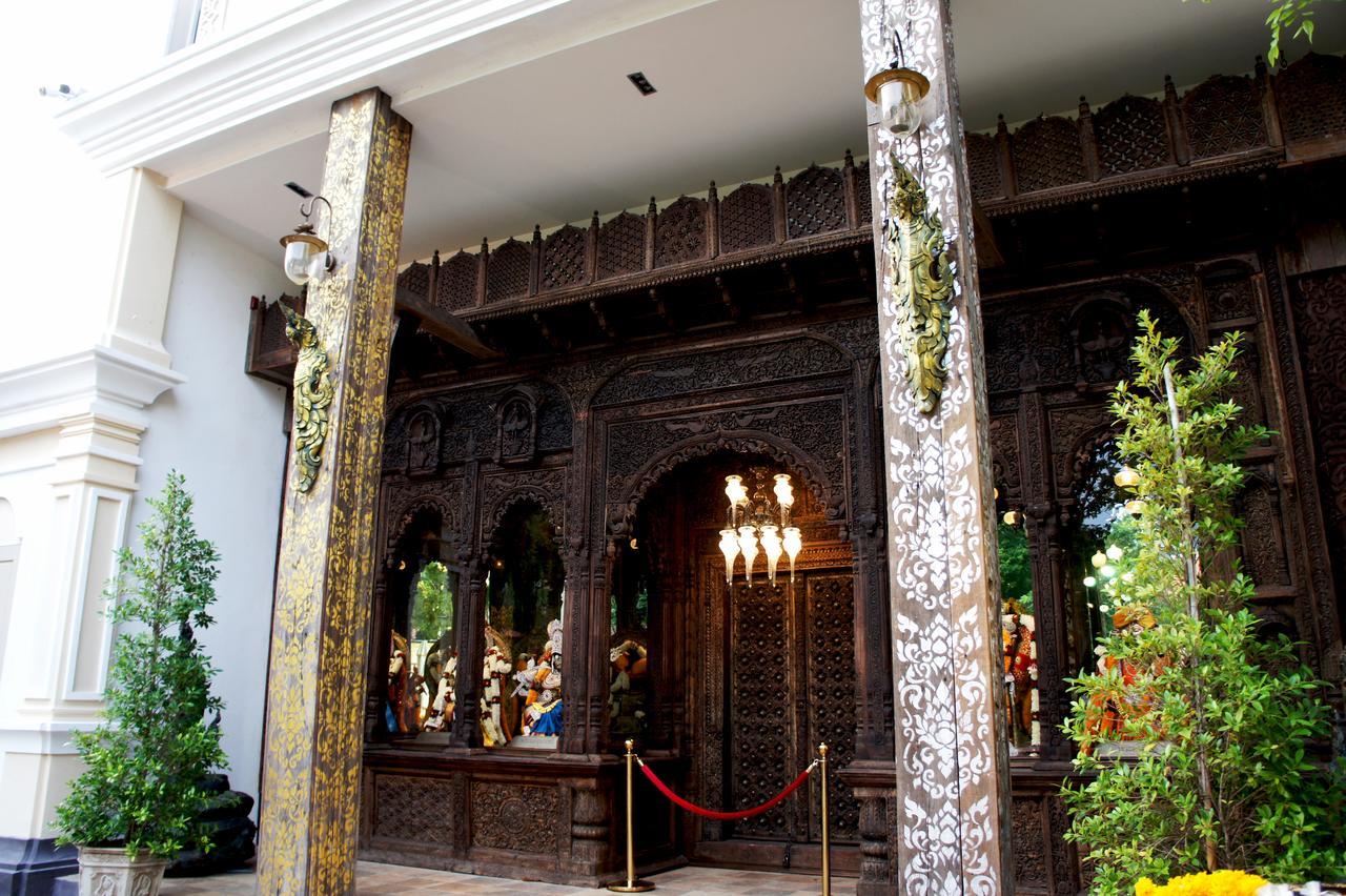 ชูชัยบุรี ศรีอัมพวา 5* อัมพวา