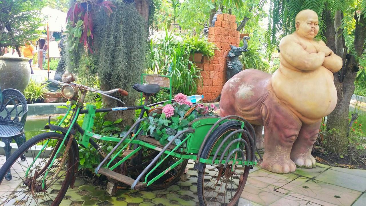 รีสอร์ท ชูชัยบุรี ศรีอัมพวา อัมพวา